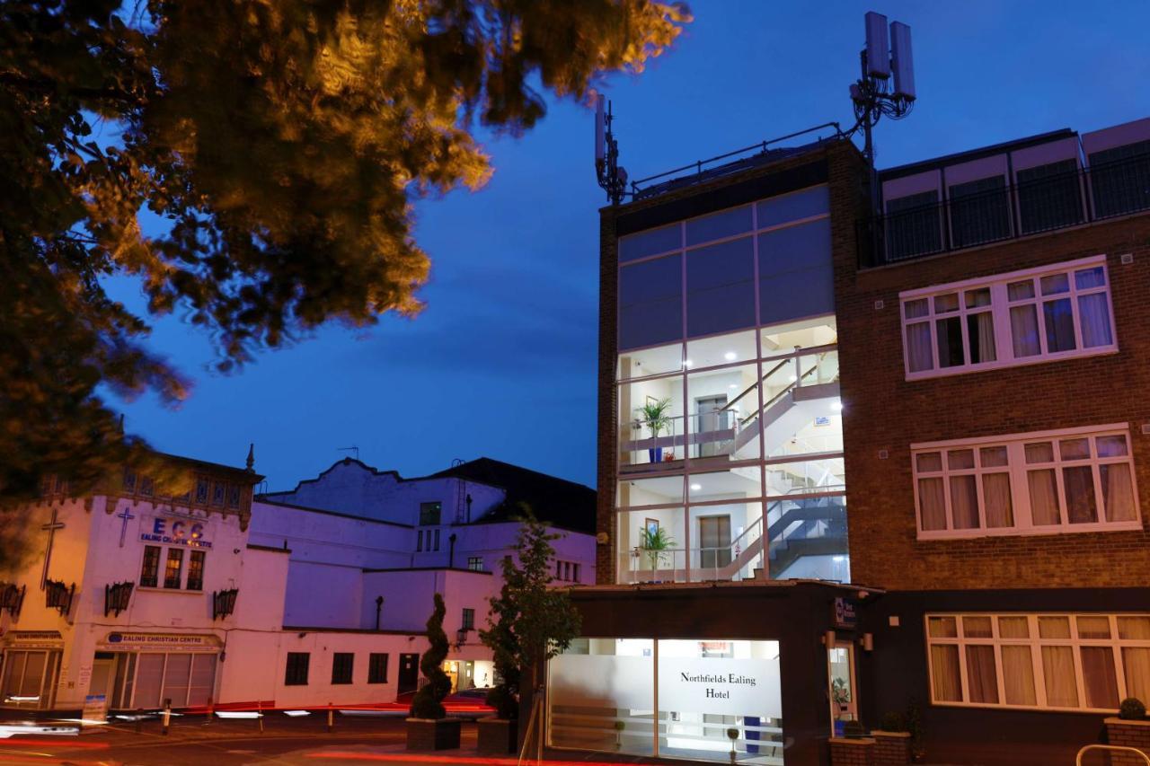 Best Western Northfields Ealing Hotel London Bagian luar foto