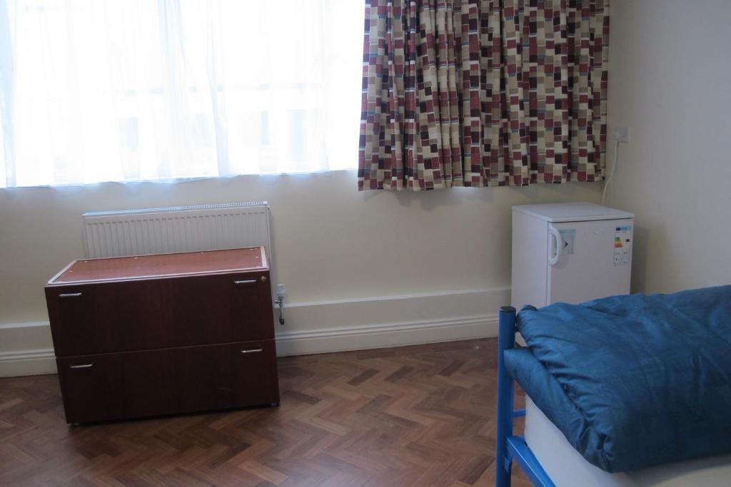 Best Western Northfields Ealing Hotel London Bagian luar foto