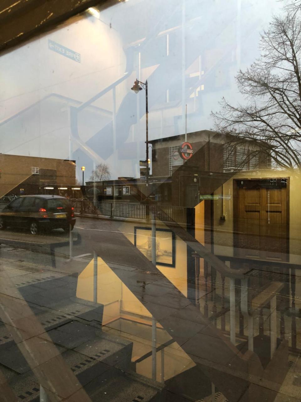 Best Western Northfields Ealing Hotel London Bagian luar foto